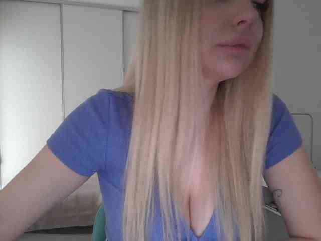 pinkpanther8899 webcam