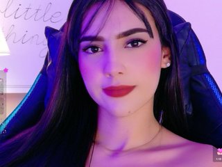 IsaValencia Porn Show