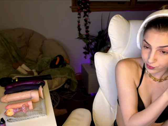 Breakingamber webcam