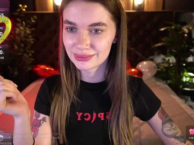 AnacondaOn's BongaCams show and profile