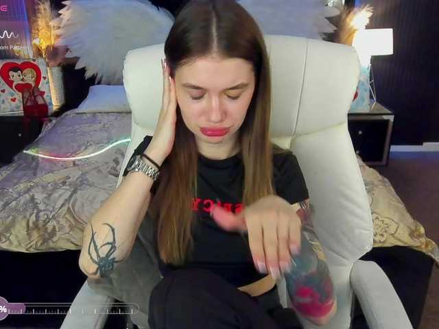 AnacondaOn's BongaCams show and profile