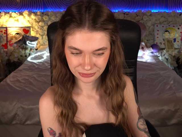 AnacondaOn's BongaCams show and profile