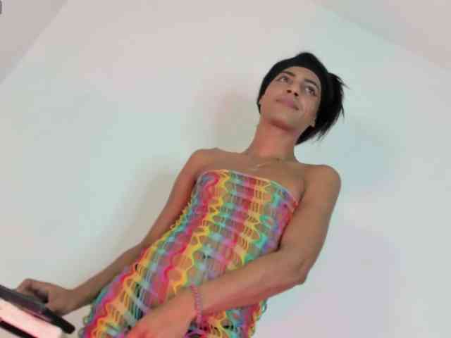 Itsme-Daniela Live Webcam on BongaCams