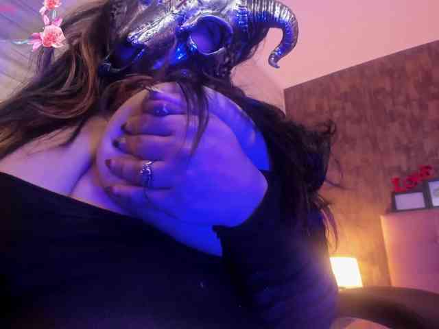 AliceTylor webcam