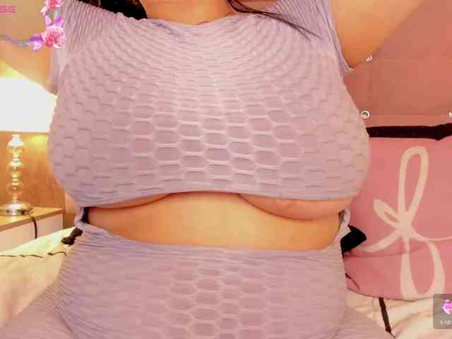 live adult chat AliceTylor