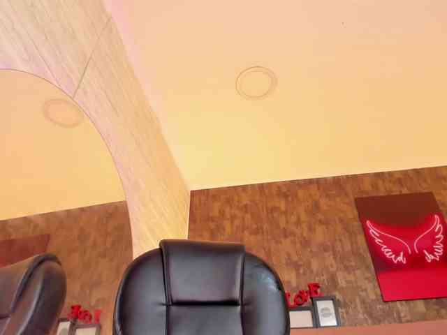 AliceTylor webcam