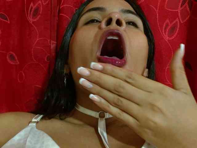 LanitaHairy webcam