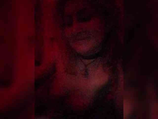 Negrustinka97 webcam