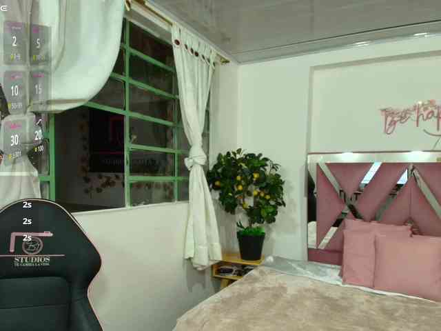 Anastaciia-tay webcam