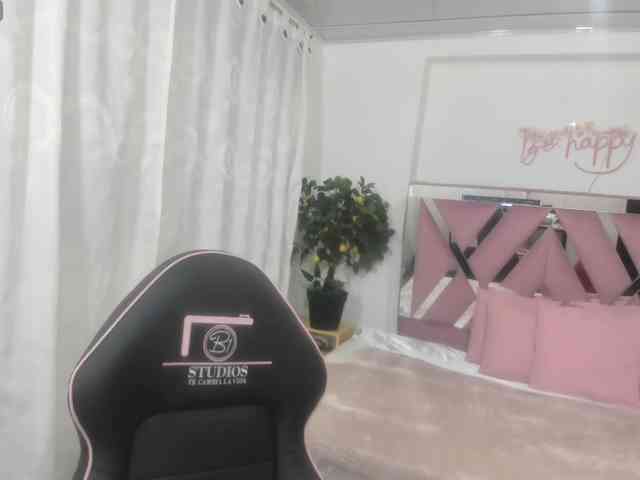 Anastaciia-tay webcam