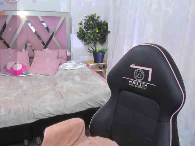 Anastaciia-tay webcam