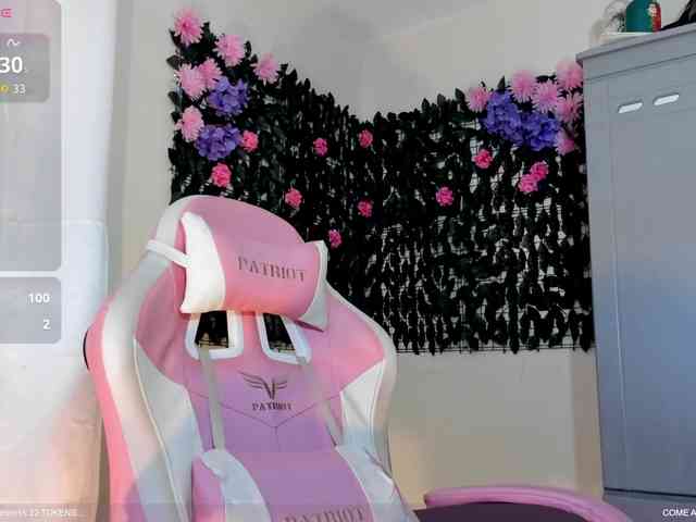 SweetieandJuiicy webcam