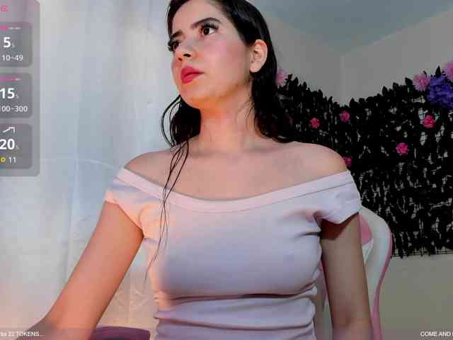 SweetieandJuiicy webcam