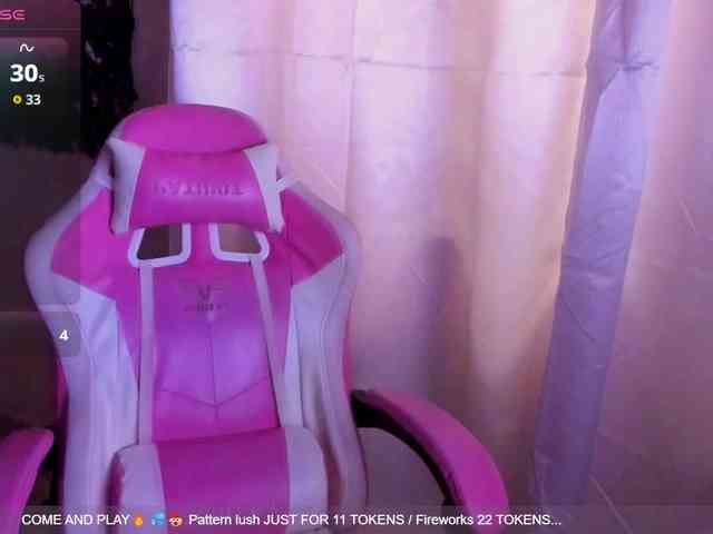SweetieandJuiicy webcam