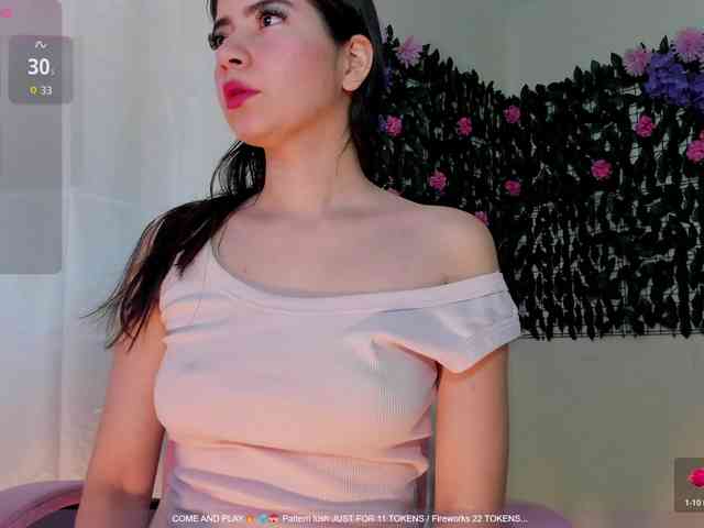 SweetieandJuiicy webcam