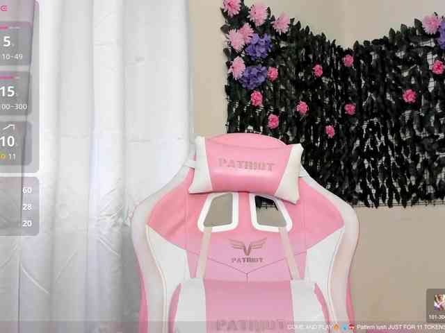 SweetieandJuiicy webcam