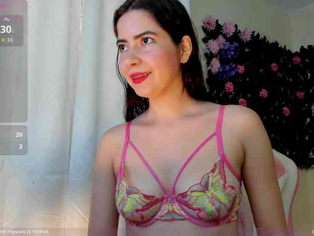 SweetieandJuiicy webcam