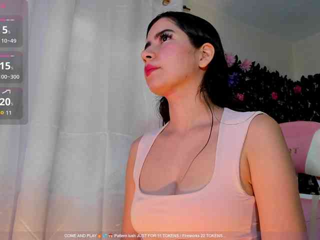 SweetieandJuiicy webcam