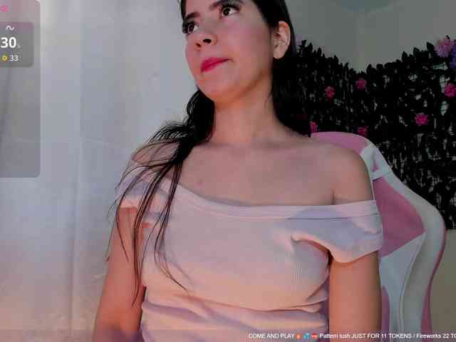 SweetieandJuiicy webcam