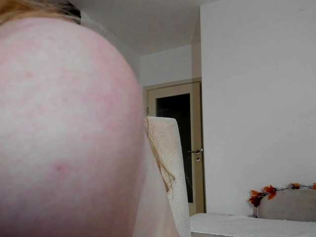 MiaMeowa's BongaCams show and profile