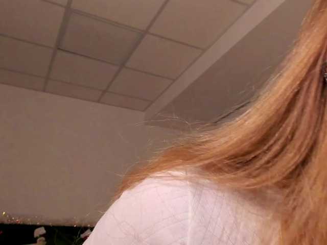 MiaMeowa's BongaCams show and profile