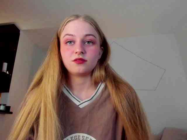 MiaMeowa webcam