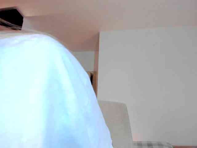 MiaMeowa webcam