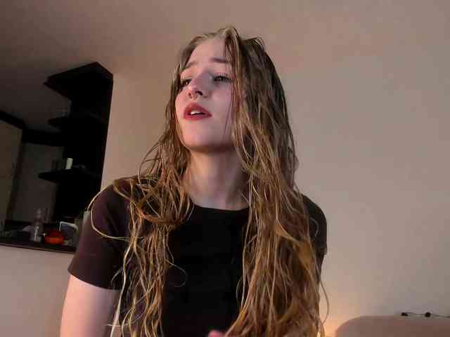 MiaMeowa webcam