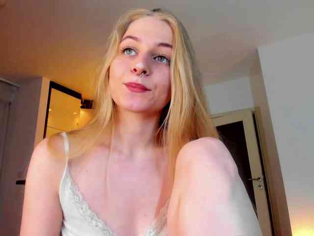 free adult web cam MiaMeowa