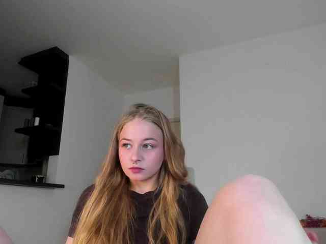MiaMeowa webcam