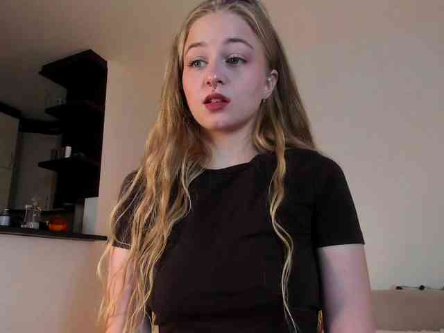 MiaMeowa webcam
