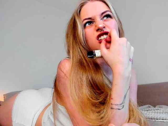 online web cam porn MiaMeowa
