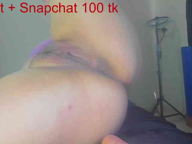 Squirtle-Girl webcam