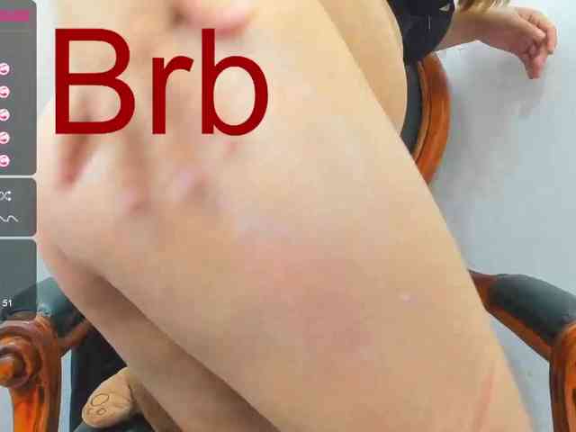 Squirtle-Girl webcam