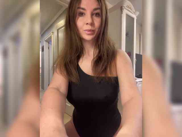 HelliNimf22 webcam
