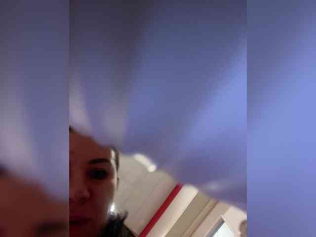 HelliNimf22 webcam