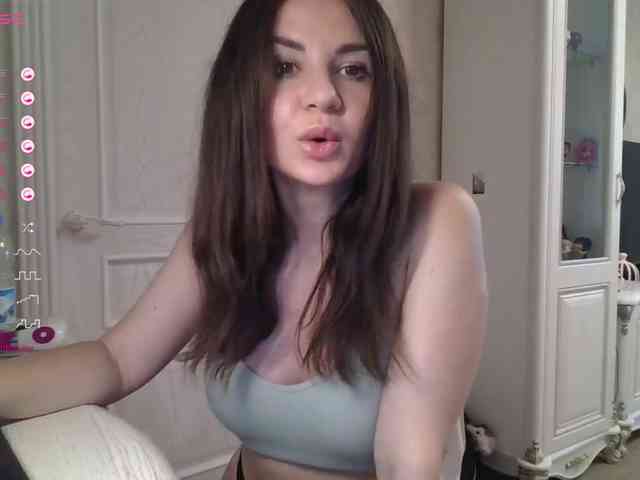 HelliNimf22 webcam