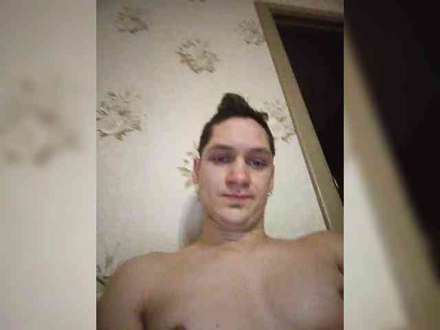 Mik21-1 Live Webcam on BongaCams