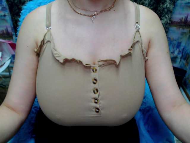 SeuHot's BongaCams show and profile