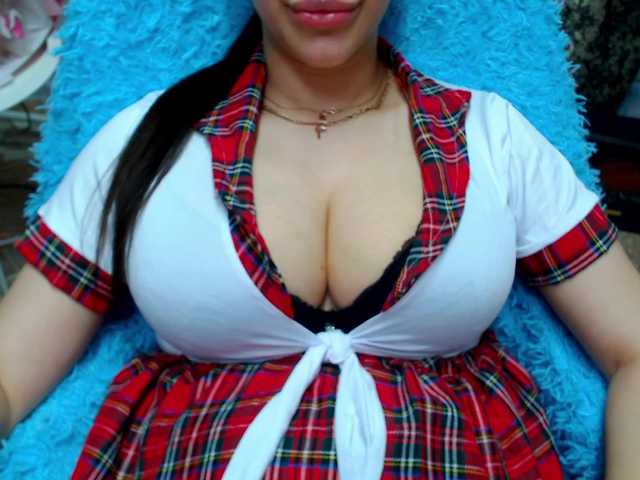 SeuHot's BongaCams show and profile