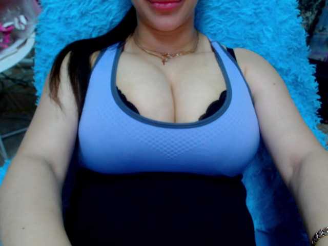 SeuHot's BongaCams show and profile