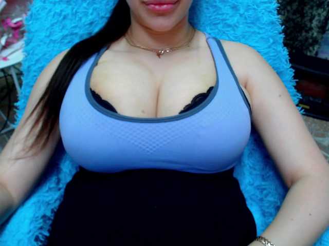 SeuHot's BongaCams show and profile