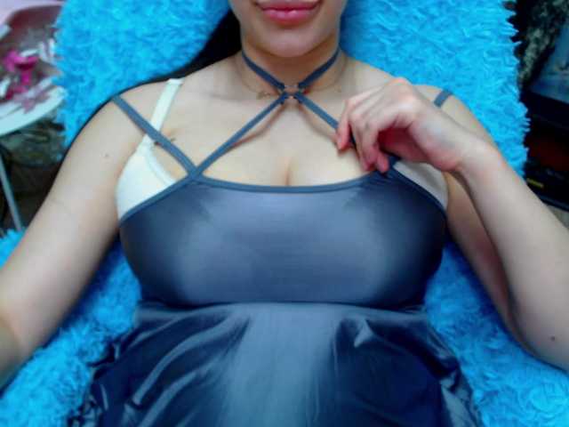 SeuHot's BongaCams show and profile