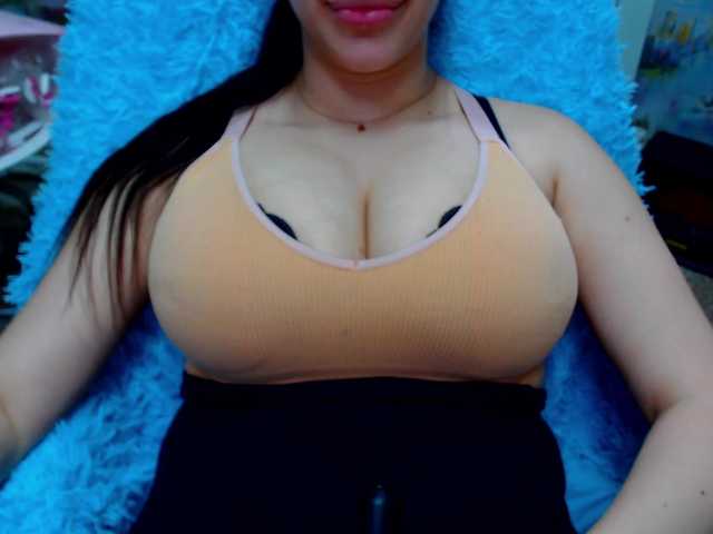 SeuHot's BongaCams show and profile