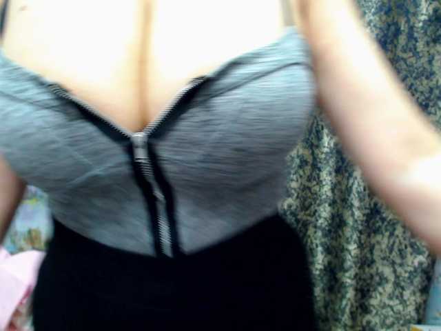 SeuHot's BongaCams show and profile