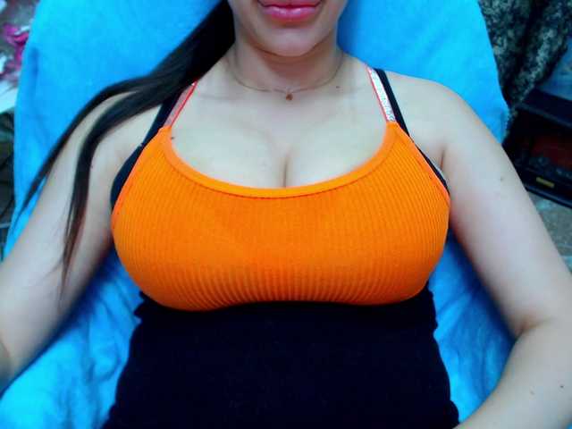 SeuHot's BongaCams show and profile