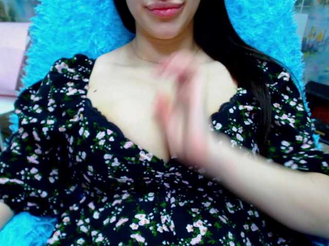 SeuHot's BongaCams show and profile