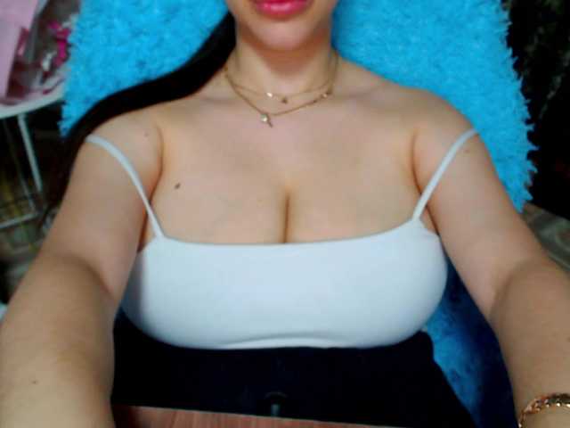 SeuHot's BongaCams show and profile