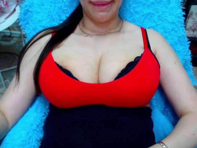 SeuHot's BongaCams show and profile