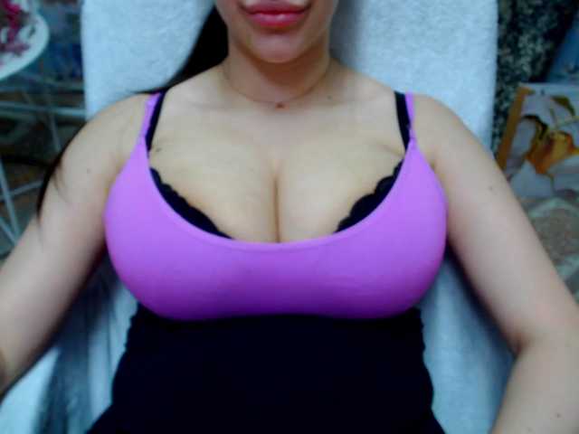 SeuHot's BongaCams show and profile